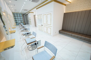 Bibbidi.bobbidi.boo 伏見桃山店 | 伏見のヘアサロン Bibbidi.bobbidi.boo 伏見桃山店 | 伏見のヘアサロン