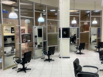 MARVIE hair | 広島駅周辺のヘアサロン MARVIE hair | 広島駅周辺のヘアサロン