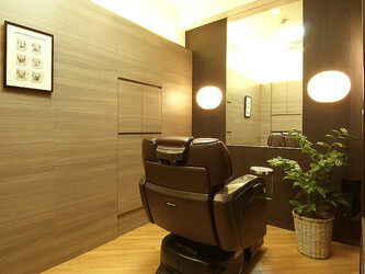 艶出専科本店 | 日本橋のヘアサロン 艶出専科本店 | 日本橋のヘアサロン