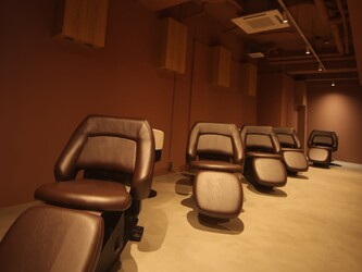 Inity 緑地公園 | 豊中のヘアサロン Inity 緑地公園 | 豊中のヘアサロン