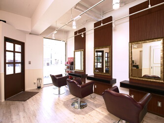 LIANA Hair Atelier | 橋本/次郎丸/野芥のヘアサロン LIANA Hair Atelier | 橋本/次郎丸/野芥のヘアサロン