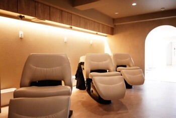 LUVISM 名駅店【ラヴィズム】 | 名駅のヘアサロン LUVISM 名駅店【ラヴィズム】 | 名駅のヘアサロン