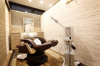 理容室 銀座マツナガ 神田店 | 丸の内のヘアサロン 理容室 銀座マツナガ 神田店 | 丸の内のヘアサロン