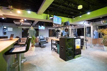 Greedy FOX barber shop 代々木 | 代々木のヘアサロン Greedy FOX barber shop 代々木 | 代々木のヘアサロン