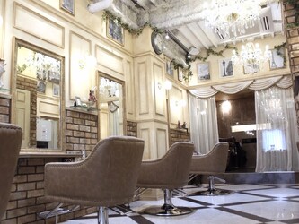 Ellen by artina 新宿店 | 新宿のヘアサロン Ellen by artina 新宿店 | 新宿のヘアサロン