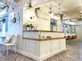 Iris by artina 武蔵小杉店 | 武蔵小杉のヘアサロン Iris by artina 武蔵小杉店 | 武蔵小杉のヘアサロン