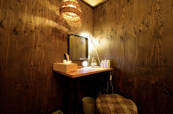 小顔矯正&ドライヘッドスパ専門店Shine me 新宿店 | 新宿のリラクゼーション 小顔矯正&ドライヘッドスパ専門店Shine me 新宿店 | 新宿のリラクゼーション