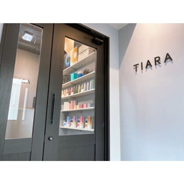 TIARA 博多店 | 博多のヘアサロン