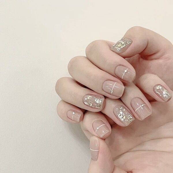 Lelys nail | 赤羽のネイルサロン