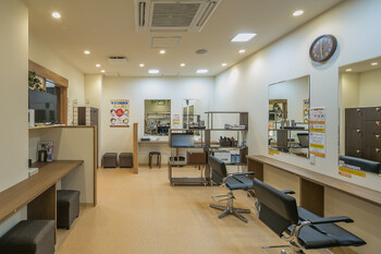 ZIP color 八尾店 | 八尾のヘアサロン ZIP color 八尾店 | 八尾のヘアサロン