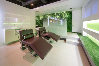 Creww KYOTO【クルー キョウト】 | 四条烏丸/五条/西院のヘアサロン Creww KYOTO【クルー キョウト】 | 四条烏丸/五条/西院のヘアサロン