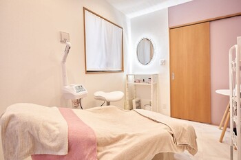 ginpari HIRO Treatment room M | 鷺ノ宮のエステサロン ginpari HIRO Treatment room M | 鷺ノ宮のエステサロン