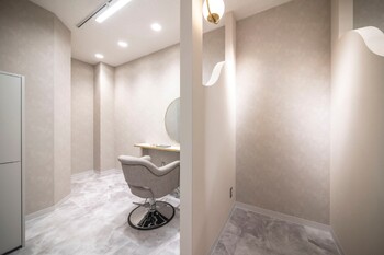 【全席完全個室】CLUTCH muk.髪質改善トリートメント&ヘッドスパ/博多口 | 博多のヘアサロン 【全席完全個室】CLUTCH muk.髪質改善トリートメント&ヘッドスパ/博多口 | 博多のヘアサロン