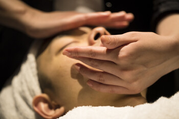 R de beaute | 銀座のヘアサロン R de beaute | 銀座のヘアサロン