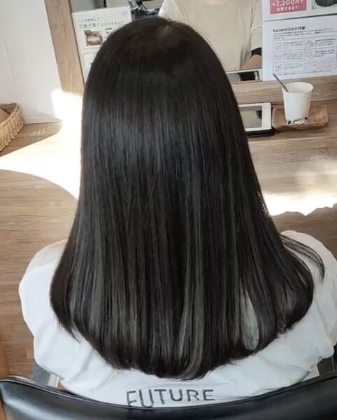 Relief | 表参道のヘアサロン