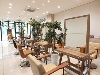 LiNA ~Beauty Garden~ | 藤沢のヘアサロン LiNA ~Beauty Garden~ | 藤沢のヘアサロン