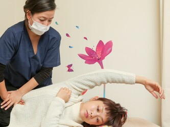 re-tech ~カイロプラクティック烏丸三条~ | 四条烏丸/五条/西院のリラクゼーション re-tech ~カイロプラクティック烏丸三条~ | 四条烏丸/五条/西院のリラクゼーション