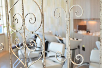 Salut by IZA | 東海のヘアサロン Salut by IZA | 東海のヘアサロン