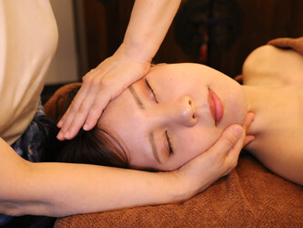 小顔コルギ・金梨花サロン | 心斎橋のエステサロン 小顔コルギ・金梨花サロン | 心斎橋のエステサロン