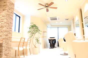 Reuna 外苑前・青山・表参道 | 表参道のヘアサロン Reuna 外苑前・青山・表参道 | 表参道のヘアサロン