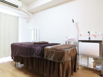 【肌管理専門店】WHITEAQUA広島店 | 袋町/本通/紙屋町/立町のエステサロン 【肌管理専門店】WHITEAQUA広島店 | 袋町/本通/紙屋町/立町のエステサロン