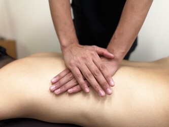 ボディケア・コンディショニングルーム ハンドギバー | 高石のリラクゼーション ボディケア・コンディショニングルーム ハンドギバー | 高石のリラクゼーション