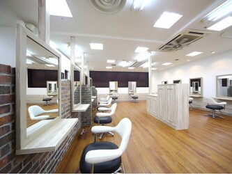 Style creator 土浦ピアタウン店 | 土浦のヘアサロン Style creator 土浦ピアタウン店 | 土浦のヘアサロン