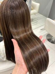 CHARLES DESSIN tokyo 表参道 | 表参道のヘアサロン CHARLES DESSIN tokyo 表参道 | 表参道のヘアサロン