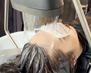 髪質改善専門店 LANVERY 表参道 | 表参道のヘアサロン 髪質改善専門店 LANVERY 表参道 | 表参道のヘアサロン