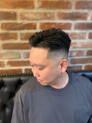 Million Bucks 神田店 | 御茶ノ水のヘアサロン Million Bucks 神田店 | 御茶ノ水のヘアサロン