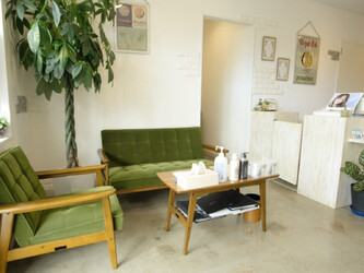 髪質改善トリートメント×縮毛矯正 Wealth【ウェルス】 | 那覇のヘアサロン 髪質改善トリートメント×縮毛矯正 Wealth【ウェルス】 | 那覇のヘアサロン