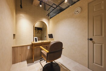 半個室型美容室 Sourire 鹿児島中央店 | 鹿児島のヘアサロン 半個室型美容室 Sourire 鹿児島中央店 | 鹿児島のヘアサロン