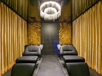 エクステ・ブリーチ・髪質改善・縮毛矯正専門店 EDeN MAeD 天神店 | 天神/大名のヘアサロン エクステ・ブリーチ・髪質改善・縮毛矯正専門店 EDeN MAeD 天神店 | 天神/大名のヘアサロン