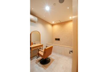 半個室型美容室 Sourire 小倉店 | 北九州のヘアサロン 半個室型美容室 Sourire 小倉店 | 北九州のヘアサロン