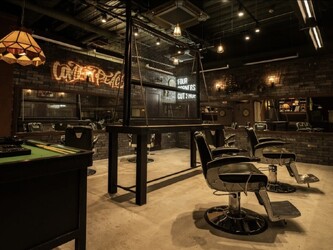 FourCornersCutShop 3/cent 栄フェード刈り上げメンズ専門 | 栄/矢場町のヘアサロン FourCornersCutShop 3/cent 栄フェード刈り上げメンズ専門 | 栄/矢場町のヘアサロン