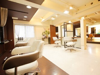 Esprit cresc. 駒沢大学駅前店 | 用賀のヘアサロン Esprit cresc. 駒沢大学駅前店 | 用賀のヘアサロン