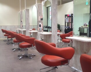 SHINY ポンテポルタ千住店 | 北千住のヘアサロン SHINY ポンテポルタ千住店 | 北千住のヘアサロン