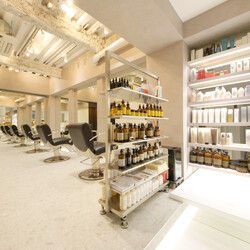 TAKAHASHI HAIR&SPA 六本木店 【タカハシ ヘアアンドスパ】 | 六本木のヘアサロン TAKAHASHI HAIR&SPA 六本木店 【タカハシ ヘアアンドスパ】 | 六本木のヘアサロン