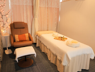 楽福 RAKUFUKU 小顔矯正・毛穴ケア・リンパマッサージ | 栄/矢場町のリラクゼーション 楽福 RAKUFUKU 小顔矯正・毛穴ケア・リンパマッサージ | 栄/矢場町のリラクゼーション