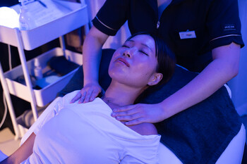 栄ドライヘッドスパ専門店 アリエス | 栄/矢場町のリラクゼーション 栄ドライヘッドスパ専門店 アリエス | 栄/矢場町のリラクゼーション