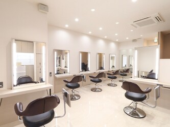 sie by KENJE | 湘南台のヘアサロン sie by KENJE | 湘南台のヘアサロン