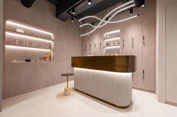 Henrietta表参道 | 表参道のヘアサロン Henrietta表参道 | 表参道のヘアサロン