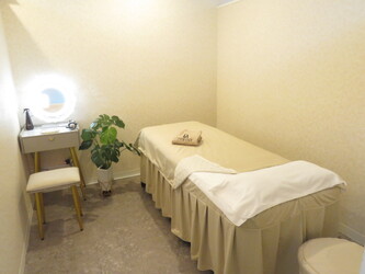 L'amour (小顔/痩身ハイパーナイフ/脱毛) | 上野のリラクゼーション L'amour (小顔/痩身ハイパーナイフ/脱毛) | 上野のリラクゼーション