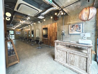 huge 表参道 | 表参道のヘアサロン huge 表参道 | 表参道のヘアサロン