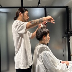 Slocan | 御茶ノ水のヘアサロン Slocan | 御茶ノ水のヘアサロン