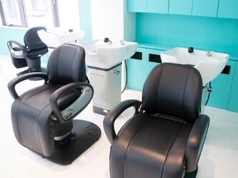 u Ikebukuro | 池袋のヘアサロン u Ikebukuro | 池袋のヘアサロン