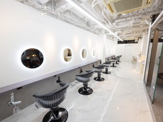 Hair&Make NOISM OSAKA 梅田店 | 梅田のヘアサロン Hair&Make NOISM OSAKA 梅田店 | 梅田のヘアサロン