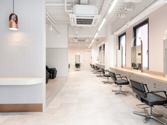 AFLOAT/L 大阪 (旧:LallYou 大阪) | 梅田のヘアサロン AFLOAT/L 大阪 (旧:LallYou 大阪) | 梅田のヘアサロン