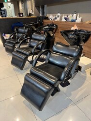 派手髪・ハイトーンカラー・デザインカラー・ブリーチ専門美容室 | 原宿のヘアサロン 派手髪・ハイトーンカラー・デザインカラー・ブリーチ専門美容室 | 原宿のヘアサロン