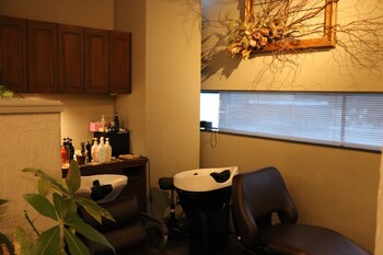 sofa | 大通のヘアサロン sofa | 大通のヘアサロン